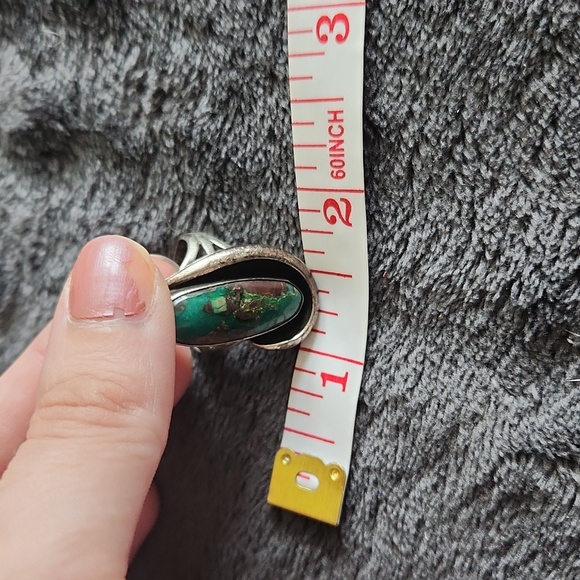 Silver ring with green stone size 6 - Picture 6 of 7